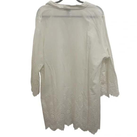 Parsley & Sage Eyelet Blouse - Picture 2 of 8